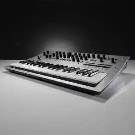 Korg Minilogue Ployphonic Analog Synthesizer